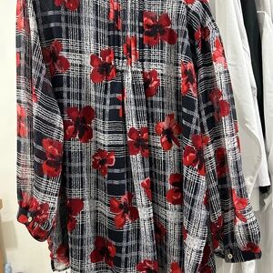 3x shirt black and red with flowers